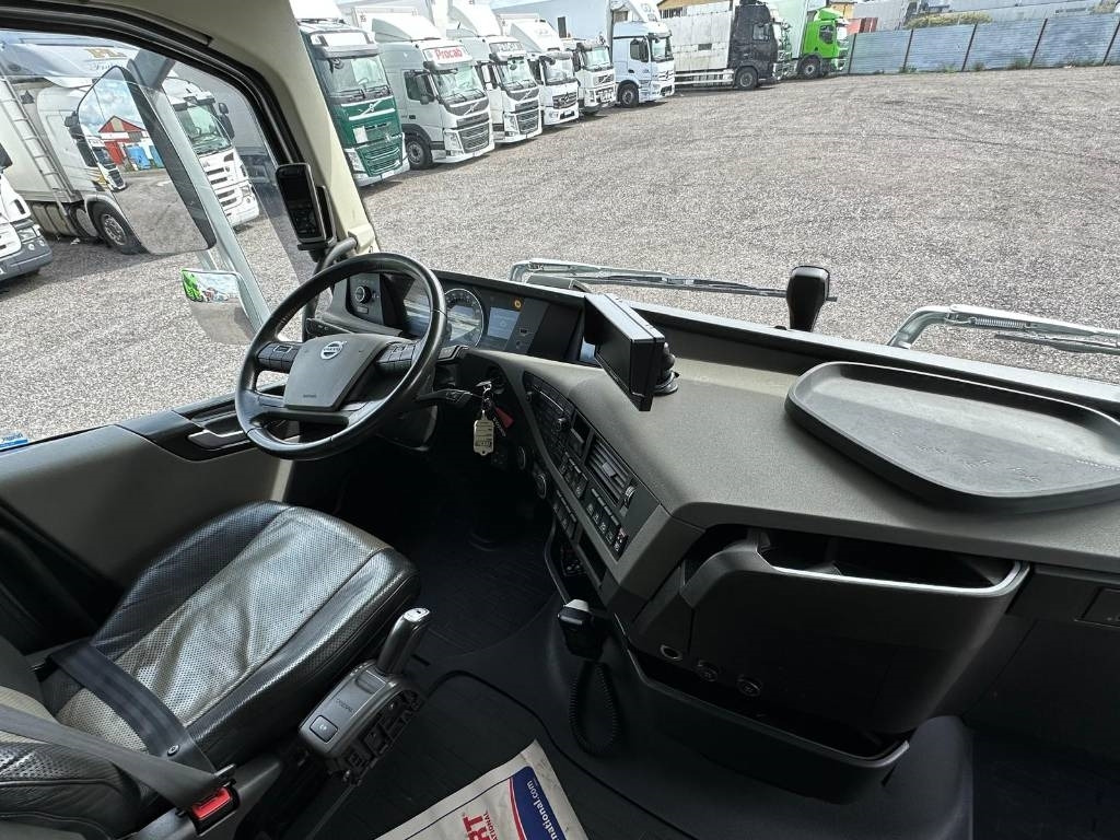 Volvo FH 500 Serie 1617 - Caminhão frigorífico: foto 5 Volvo FH 500 Serie 1617 - Caminhão frigorífico: foto 5