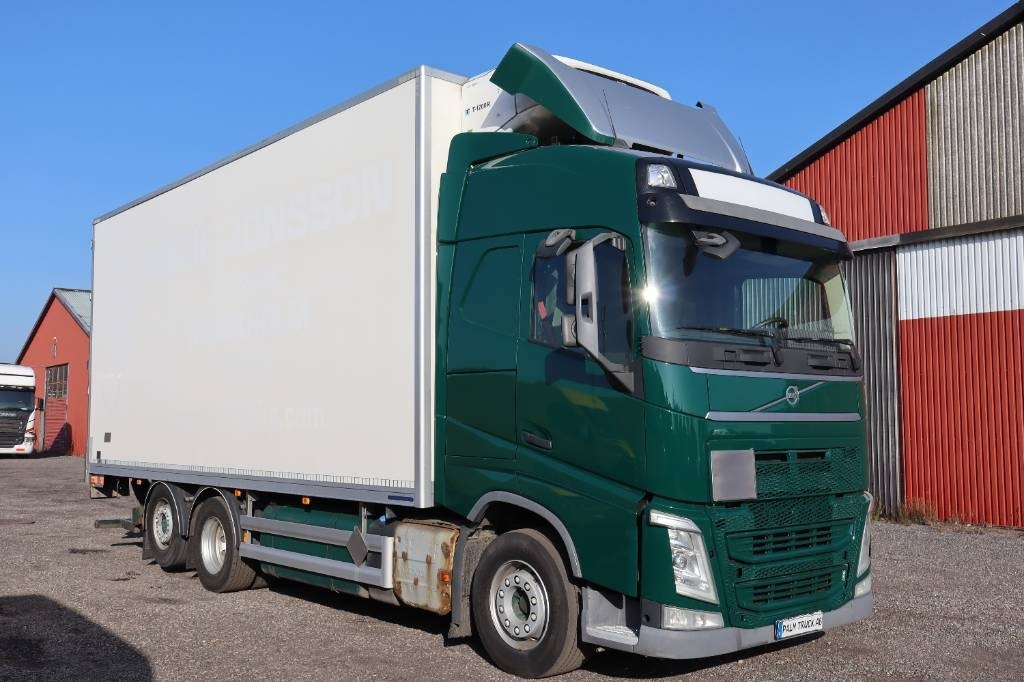 Volvo FH 6*2 serie 2196 - Caminhão frigorífico: foto 2 Volvo FH 6*2 serie 2196 - Caminhão frigorífico: foto 2