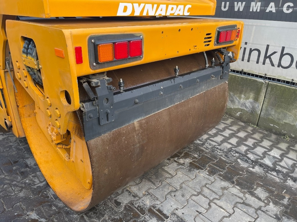 Dynapac CC 224 HF - Compactador de asfalto: foto 4 Dynapac CC 224 HF - Compactador de asfalto: foto 4