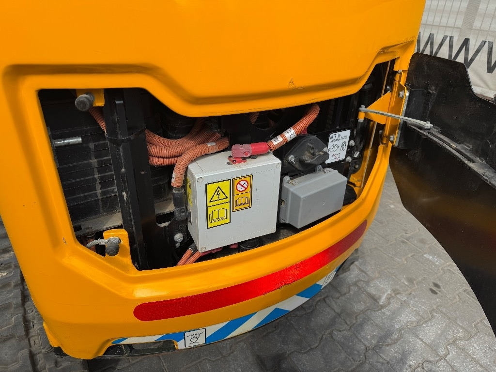 Mini escavadeira JCB 19 C-1E: foto 11