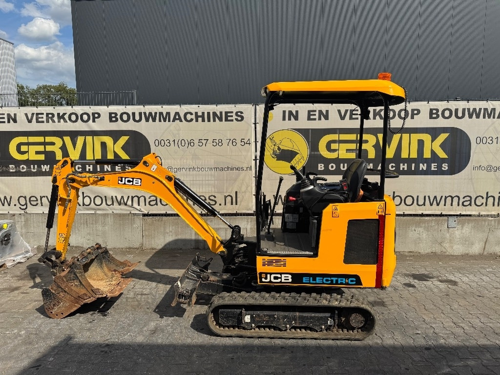 JCB 19 C-1E - Mini escavadeira: foto 1 JCB 19 C-1E - Mini escavadeira: foto 1