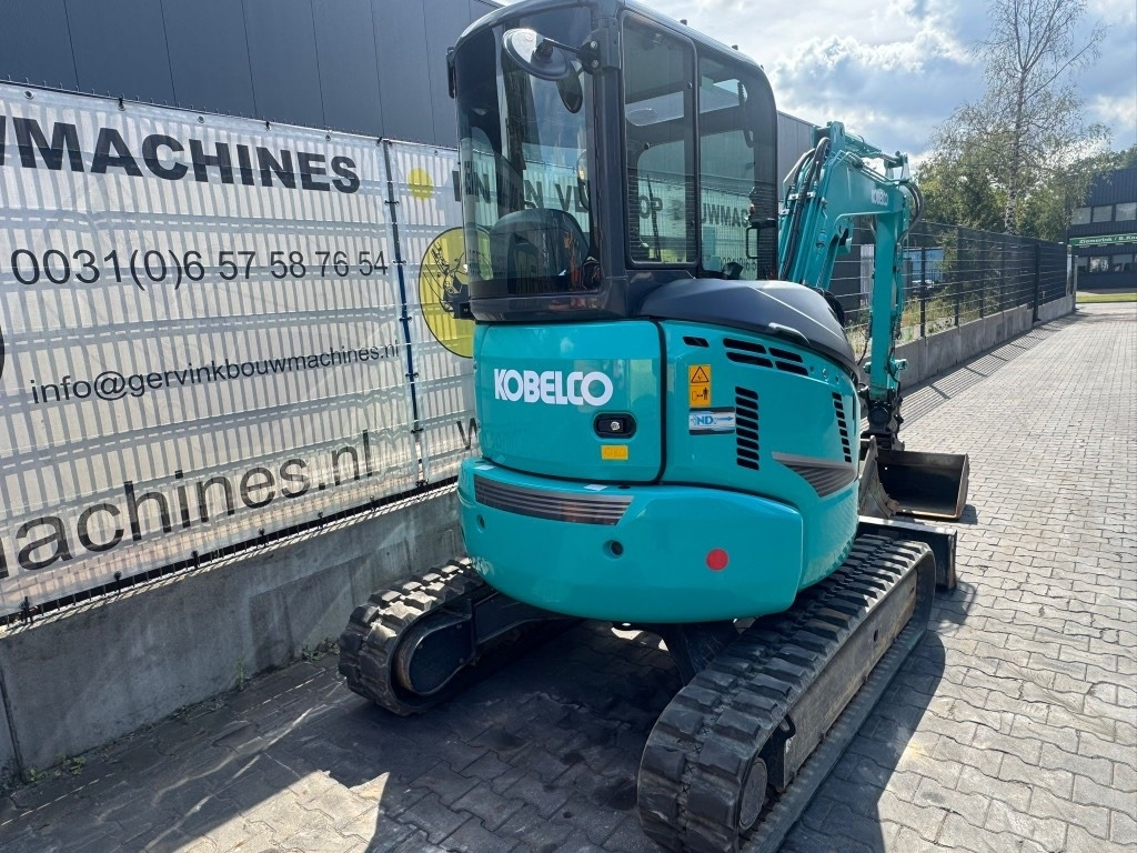Kobelco SK 35 SR - Mini escavadeira: foto 3 Kobelco SK 35 SR - Mini escavadeira: foto 3
