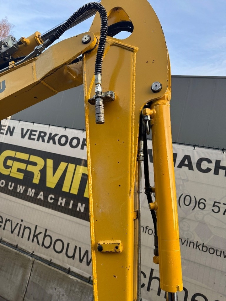 Komatsu PC 26 MR-3 - Mini escavadeira: foto 5 Komatsu PC 26 MR-3 - Mini escavadeira: foto 5