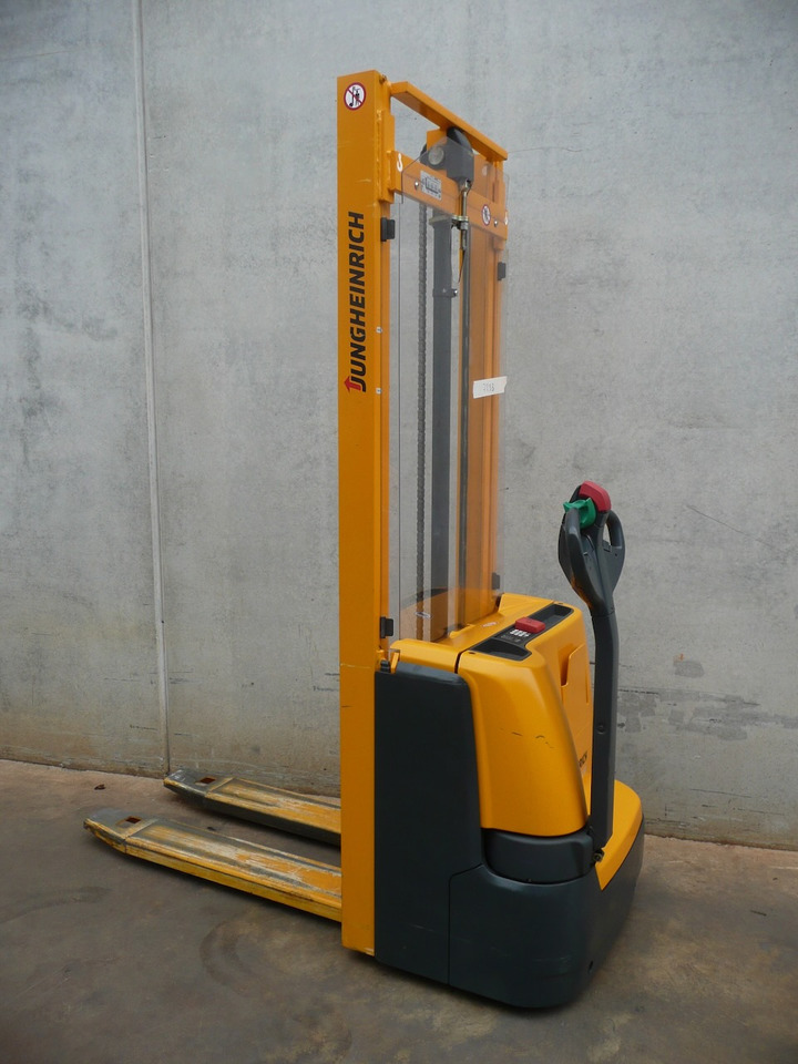 Jungheinrich EJC 110 360 ZT - Stacker: foto 1 Jungheinrich EJC 110 360 ZT - Stacker: foto 1