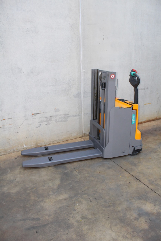 Jungheinrich EJD 118 166 ZT - Stacker: foto 2 Jungheinrich EJD 118 166 ZT - Stacker: foto 2