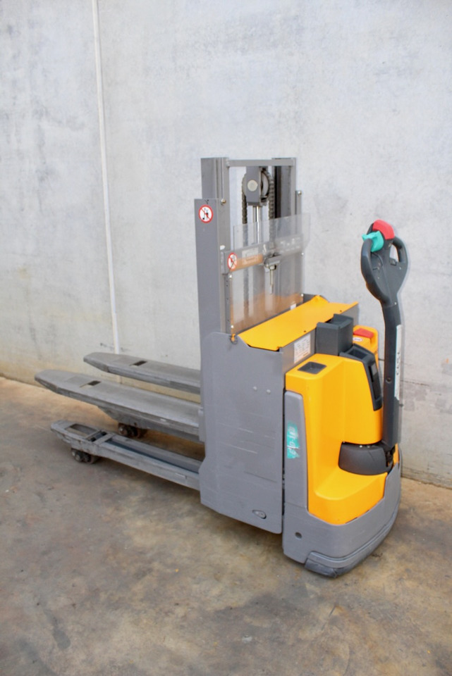 Jungheinrich EJD 118 166 ZT - Stacker: foto 1 Jungheinrich EJD 118 166 ZT - Stacker: foto 1