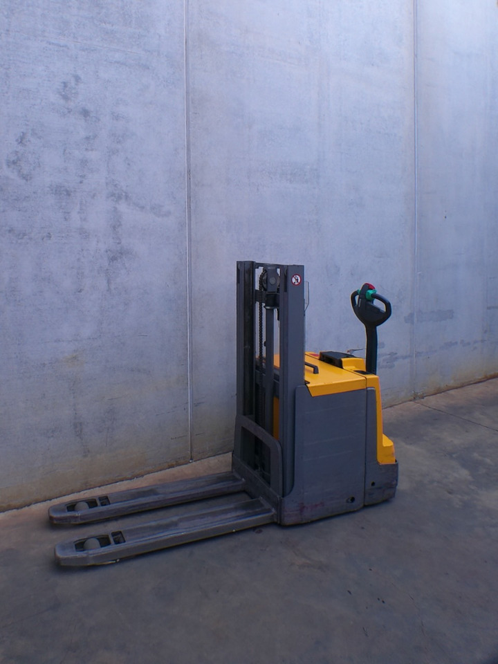 Jungheinrich EJD 220 201 ZT - Stacker: foto 2 Jungheinrich EJD 220 201 ZT - Stacker: foto 2