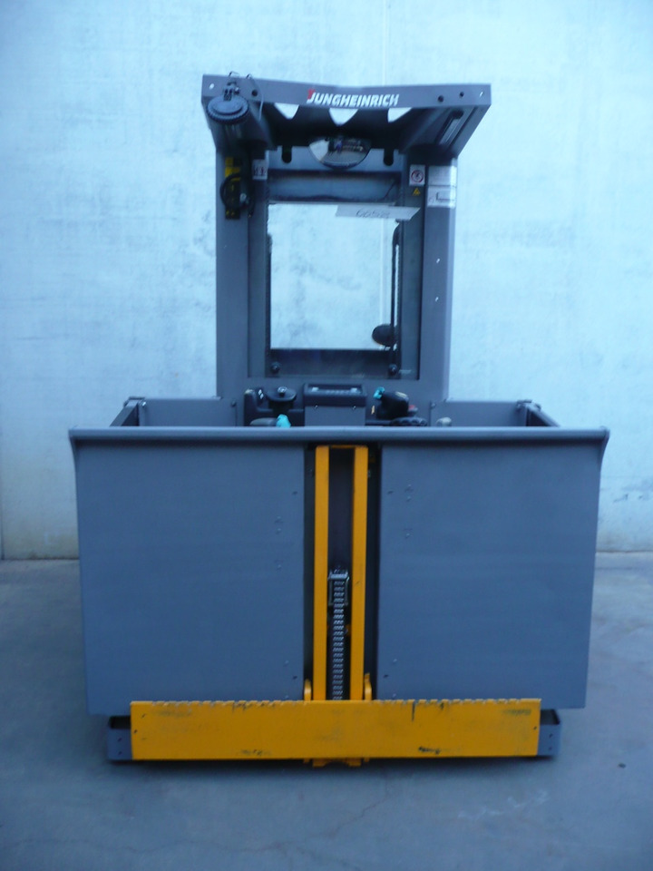Jungheinrich EKS 312 Z+I 475 DZ - Order-picker: foto 5 Jungheinrich EKS 312 Z+I 475 DZ - Order-picker: foto 5
