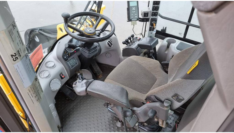 Carregadeira de rodas Volvo L90 H, Hjullastare: foto 6