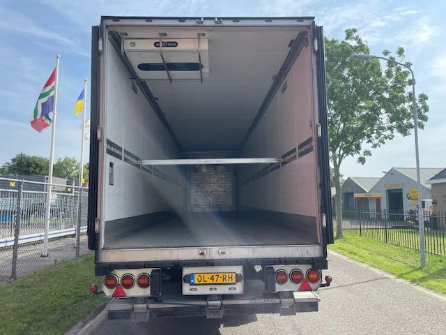 Semireboque isotérmico Schmitz Cargobull Frigo Thermoking SLX MOT 02-2026: foto 11