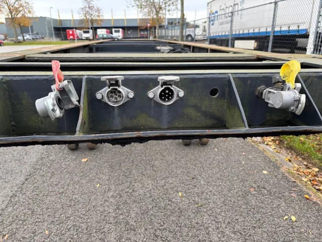 Semireboque transportador de contêineres/ Caixa móvel Van Hool 20 ft containerchassis BPW Drum MOT 12-01-2026: foto 14 Semireboque transportador de contêineres/ Caixa móvel Van Hool 20 ft containerchassis BPW Drum MOT 12-01-2026: foto 14