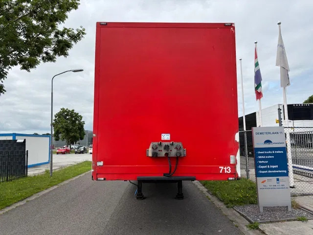 Vogelzang Closed box steering axle 2.5 ton taillift set batteries - Semireboque furgão: foto 2 Vogelzang Closed box steering axle 2.5 ton taillift set batteries - Semireboque furgão: foto 2