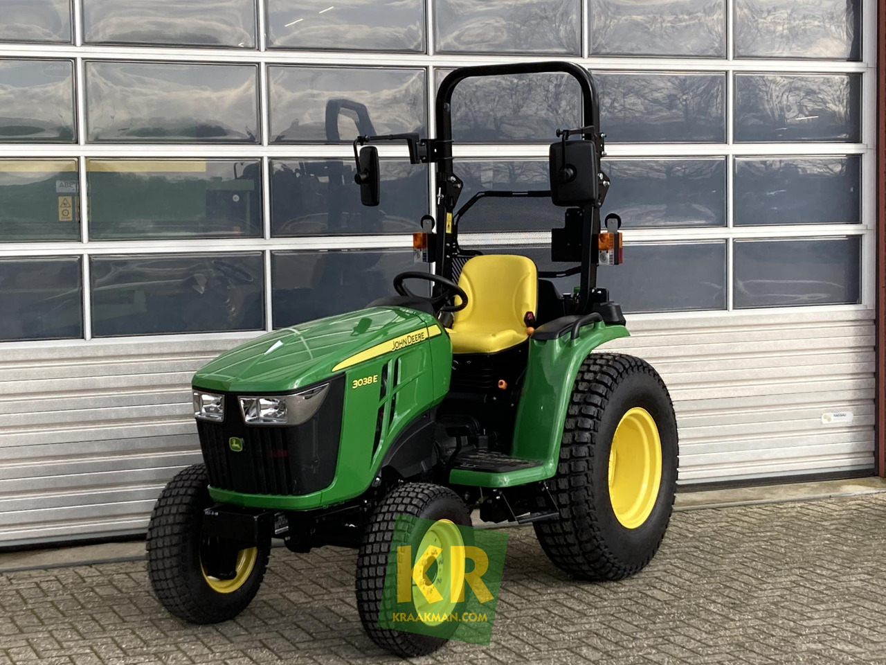 3038E John Deere - Mini trator: foto 5 3038E John Deere - Mini trator: foto 5