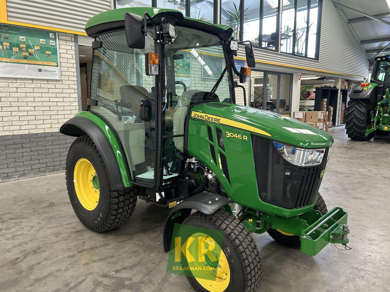 3046R John Deere - Mini trator: foto 1 3046R John Deere - Mini trator: foto 1