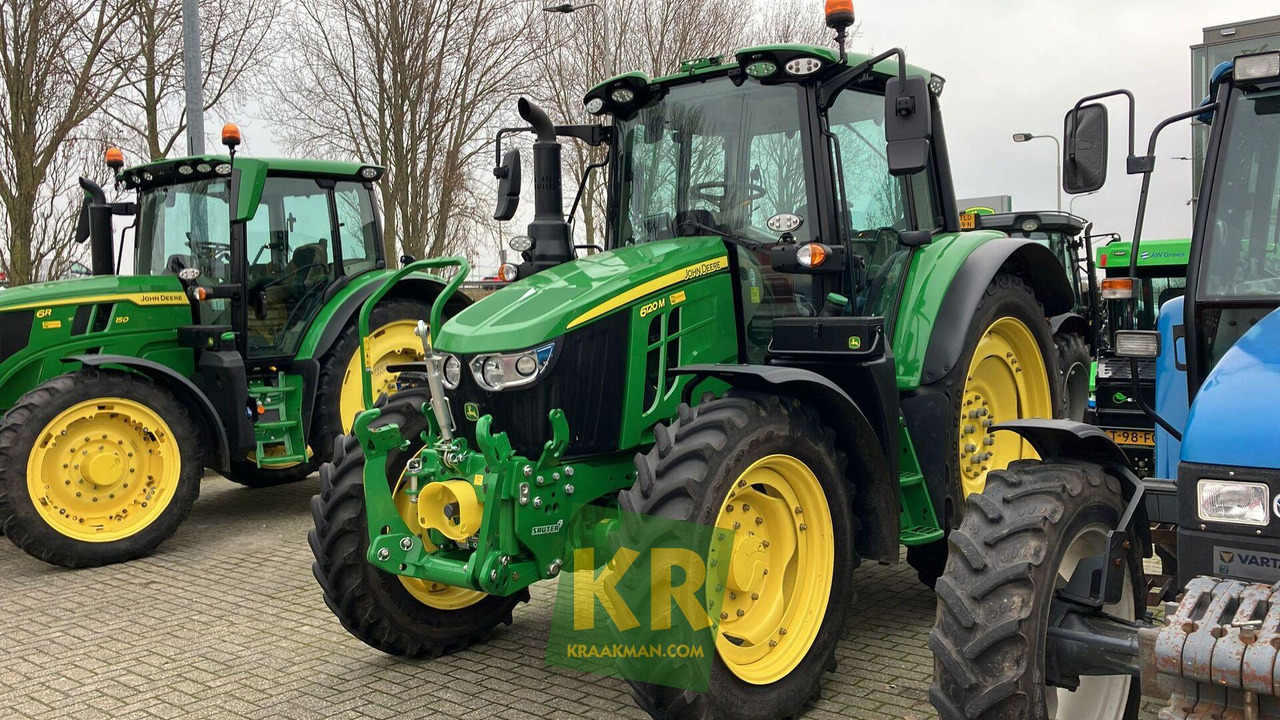6120M John Deere - Trator: foto 1 6120M John Deere - Trator: foto 1