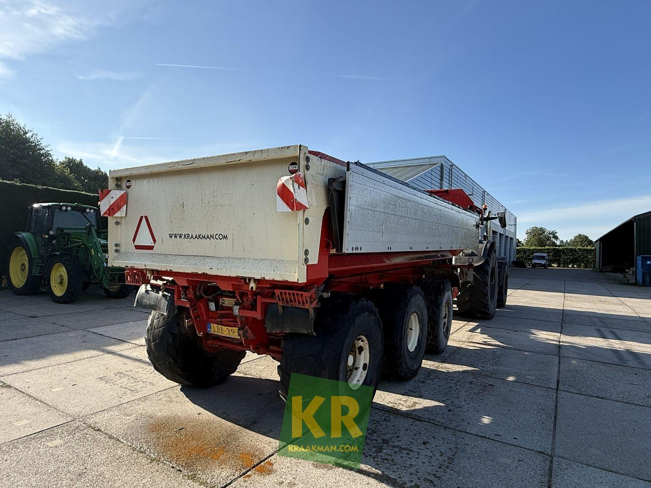 Beco Maxxim 300 - Reboque basculante agrícola: foto 3 Beco Maxxim 300 - Reboque basculante agrícola: foto 3