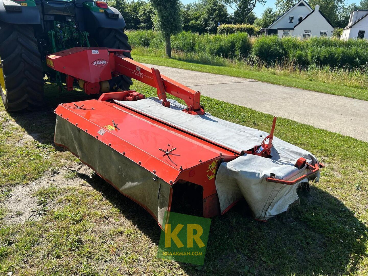 FC283 Kuhn - Gadanheira: foto 4 FC283 Kuhn - Gadanheira: foto 4