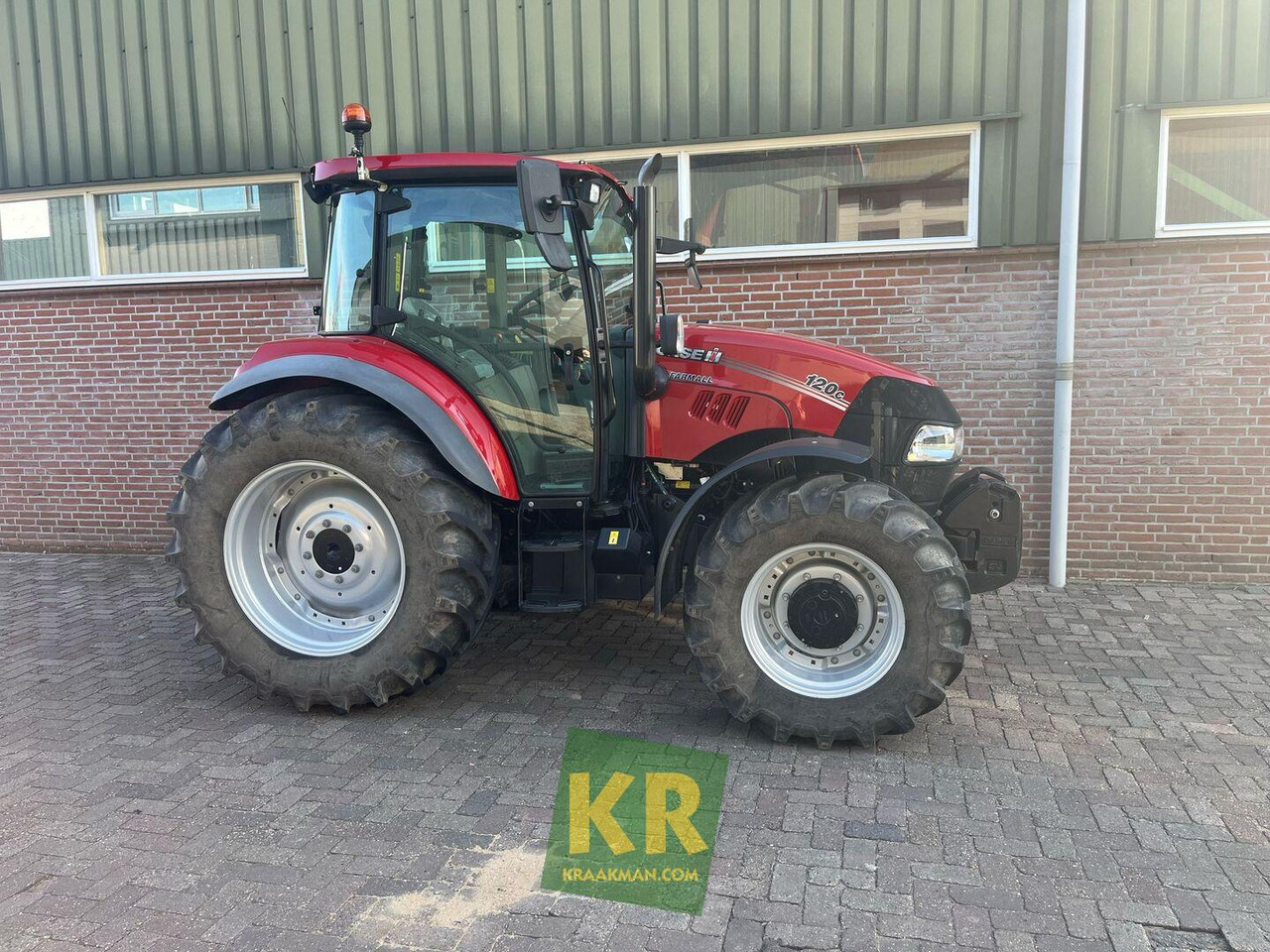 Farmall 120C Case IH International - Trator: foto 1 Farmall 120C Case IH International - Trator: foto 1