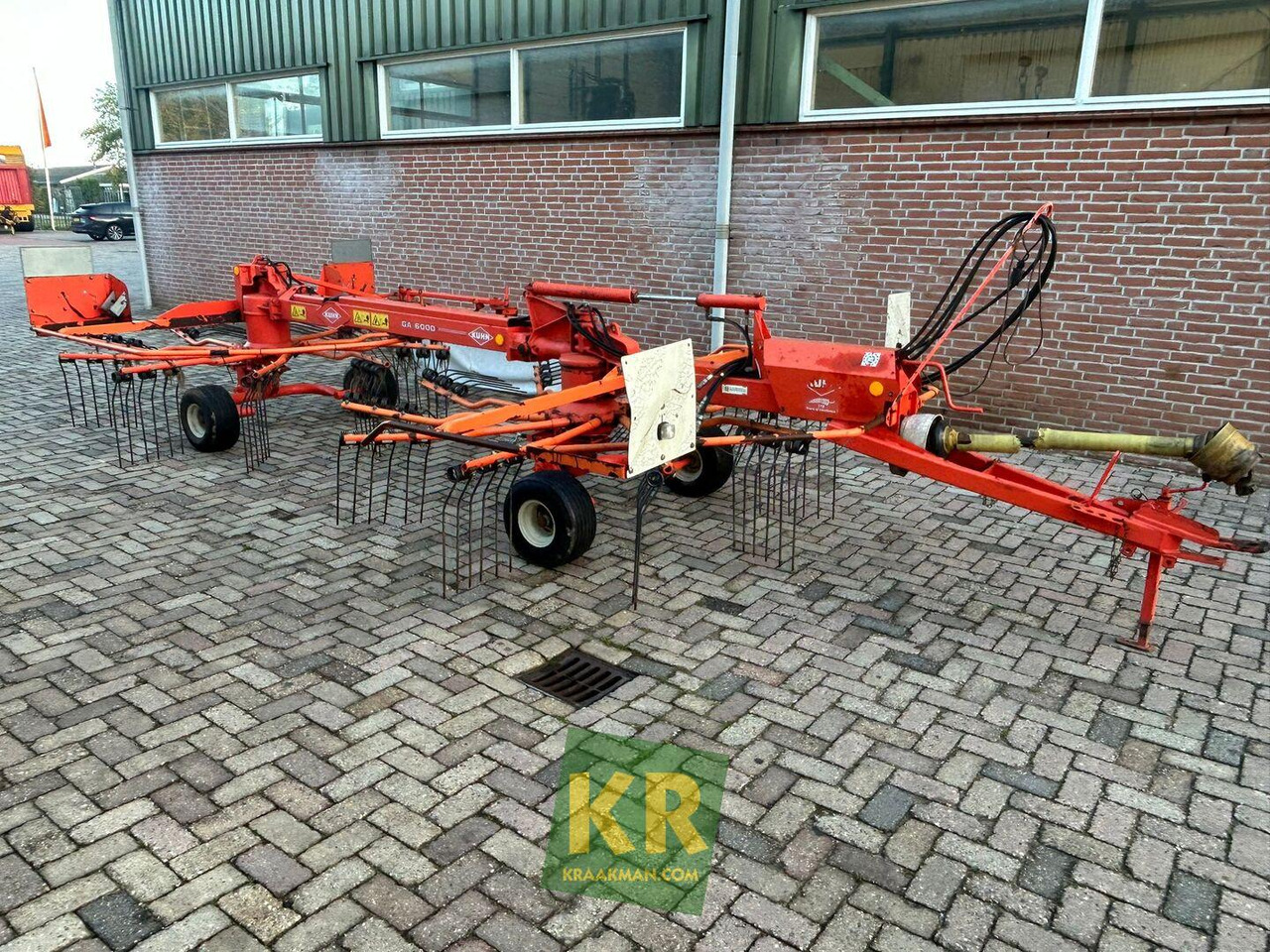 GA 6000 Kuhn - Ancinho enleirador: foto 1 GA 6000 Kuhn - Ancinho enleirador: foto 1
