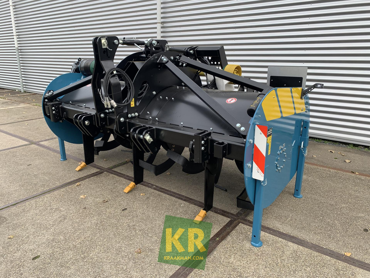 Imants 46 - Maquina para lavrar a terra: foto 1 Imants 46 - Maquina para lavrar a terra: foto 1