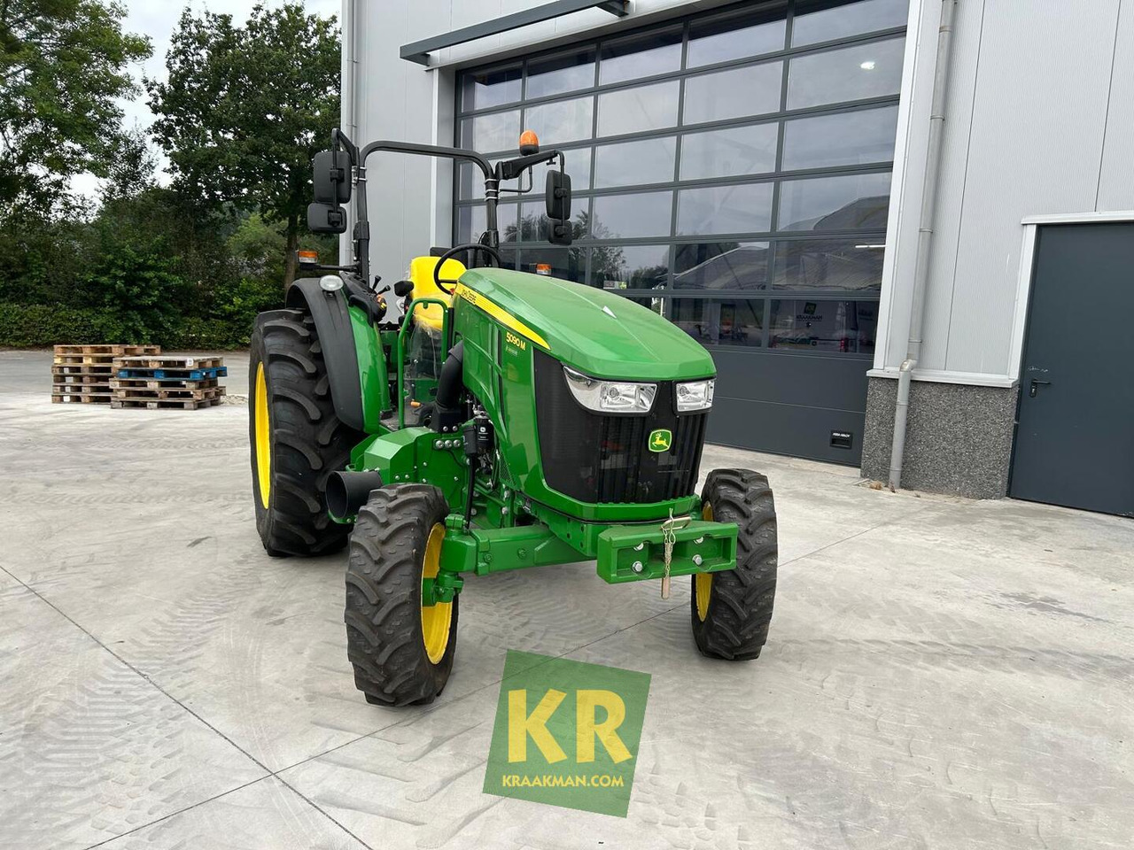 John Deere 5090M - Trator: foto 3 John Deere 5090M - Trator: foto 3