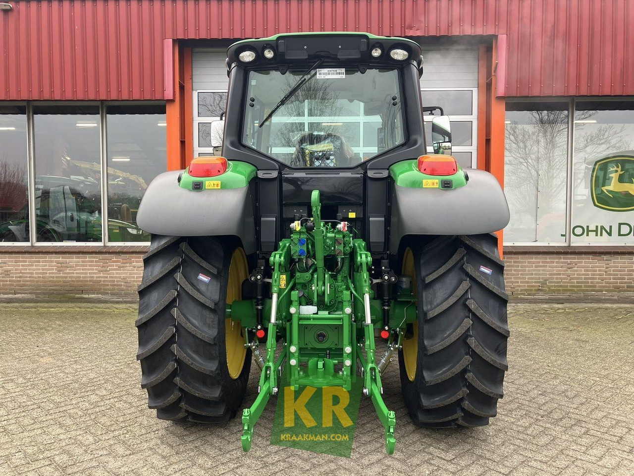John Deere 6090M - Trator: foto 4 John Deere 6090M - Trator: foto 4