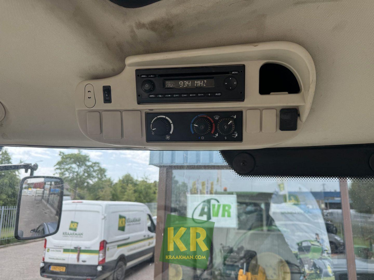 John Deere 6125R - Trator: foto 2 John Deere 6125R - Trator: foto 2