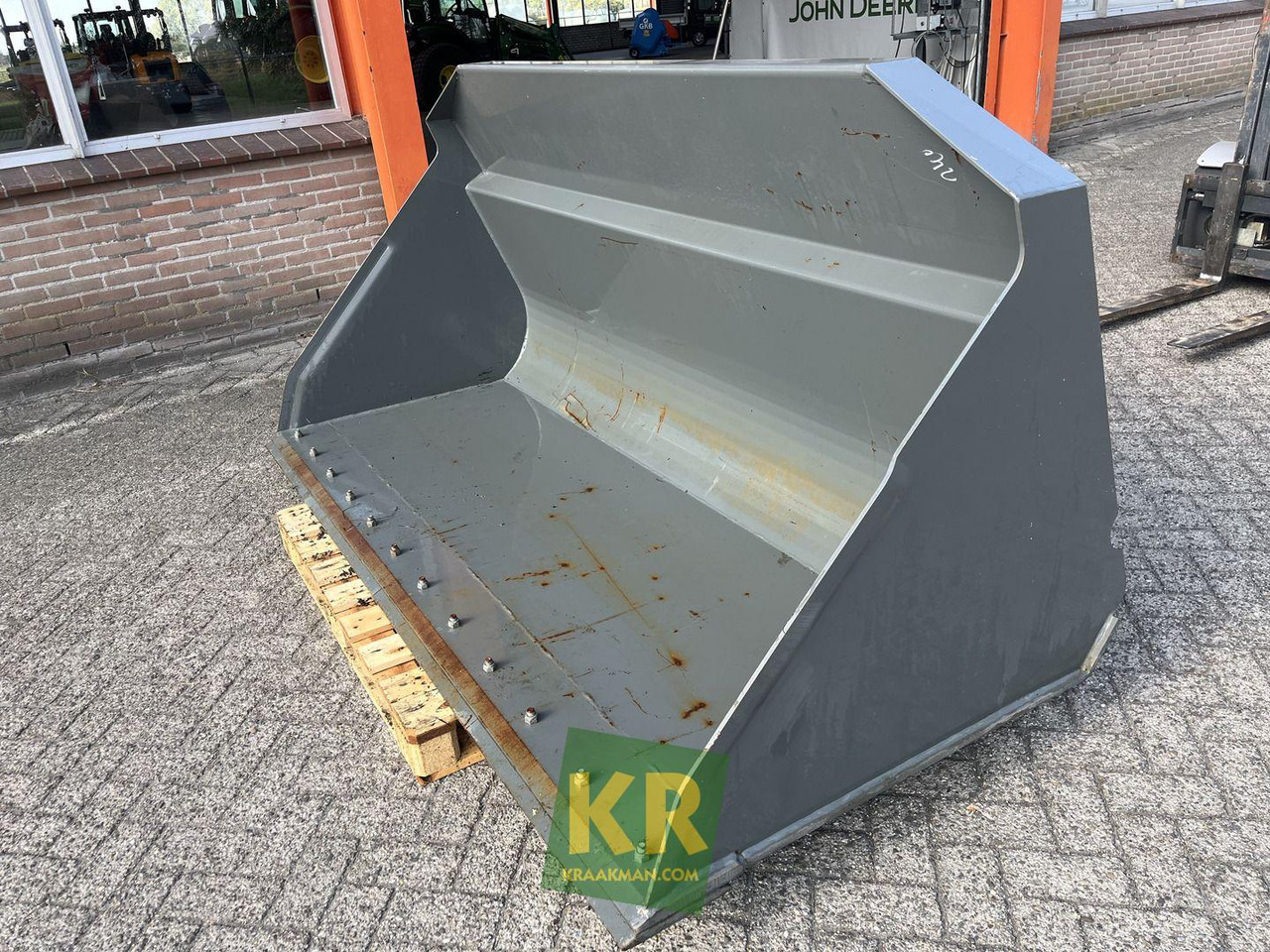 Kramer 2400 HVF GRONDBAK - Balde para carregadeiras de Máquina de construção: foto 1 Kramer 2400 HVF GRONDBAK - Balde para carregadeiras de Máquina de construção: foto 1