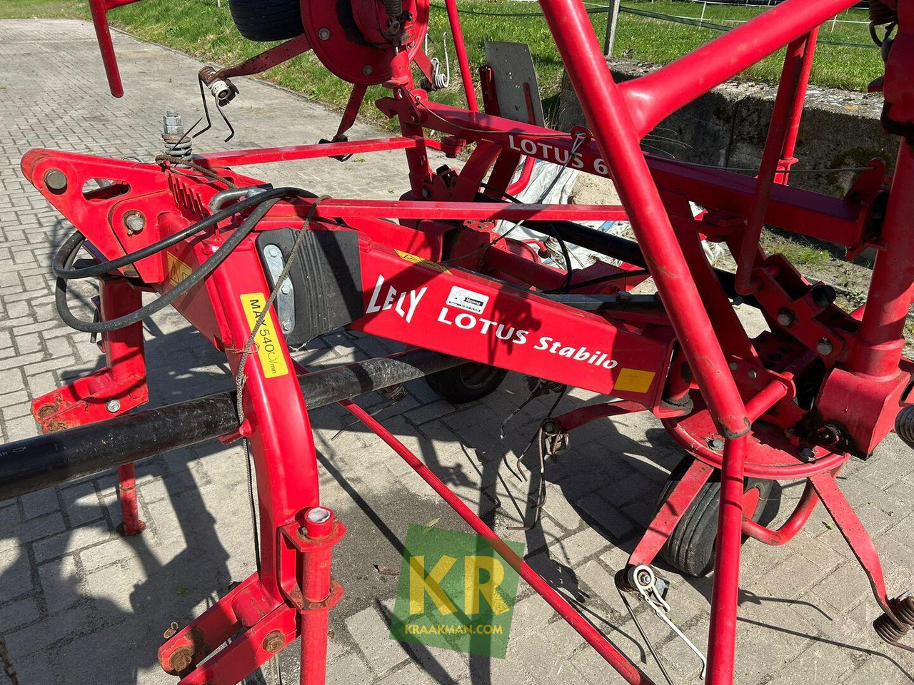 Lotus 675 schudder Lely - Ancinho enleirador: foto 4 Lotus 675 schudder Lely - Ancinho enleirador: foto 4