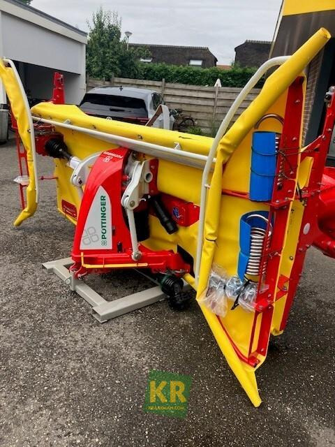Novacat F3100 Pottinger - Cortador de grama: foto 1 Novacat F3100 Pottinger - Cortador de grama: foto 1