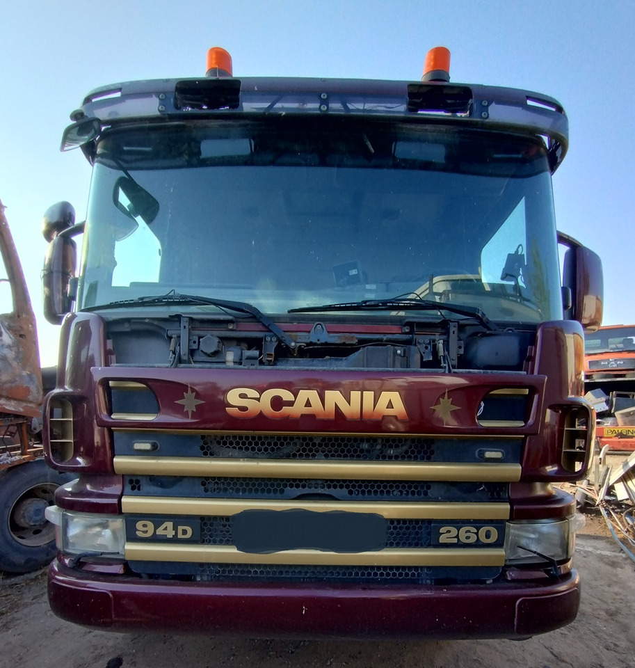 KABINA Scania 94 114 124 - Cabine e interior: foto 1 KABINA Scania 94 114 124 - Cabine e interior: foto 1