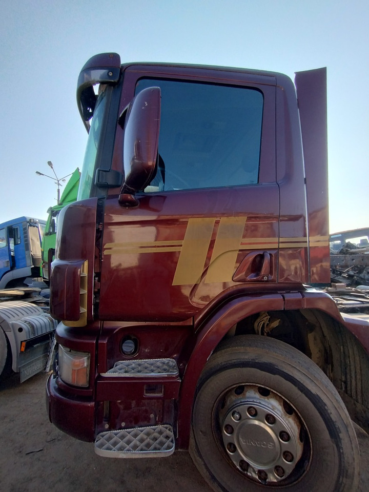 KABINA Scania 94 114 124 - Cabine e interior: foto 2 KABINA Scania 94 114 124 - Cabine e interior: foto 2