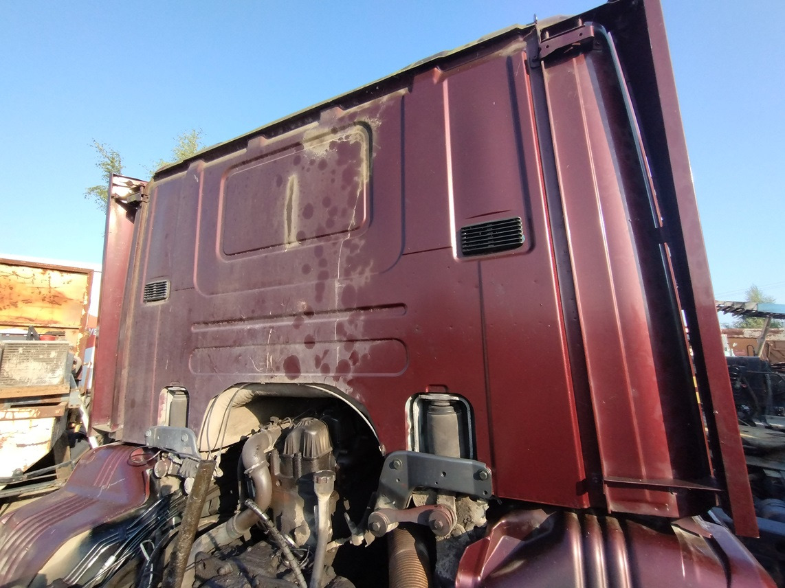 KABINA Scania 94 114 124 - Cabine e interior: foto 4 KABINA Scania 94 114 124 - Cabine e interior: foto 4