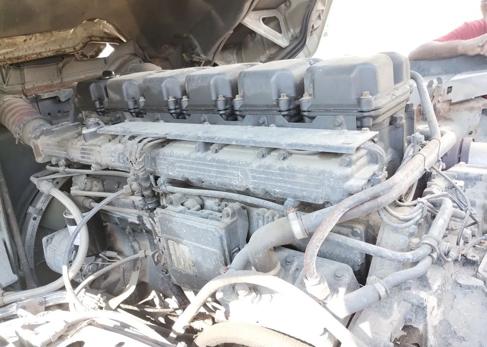 SCANIA 4 380 DC1102 Przebieg 225 tys km - Motor de Caminhão: foto 1 SCANIA 4 380 DC1102 Przebieg 225 tys km - Motor de Caminhão: foto 1