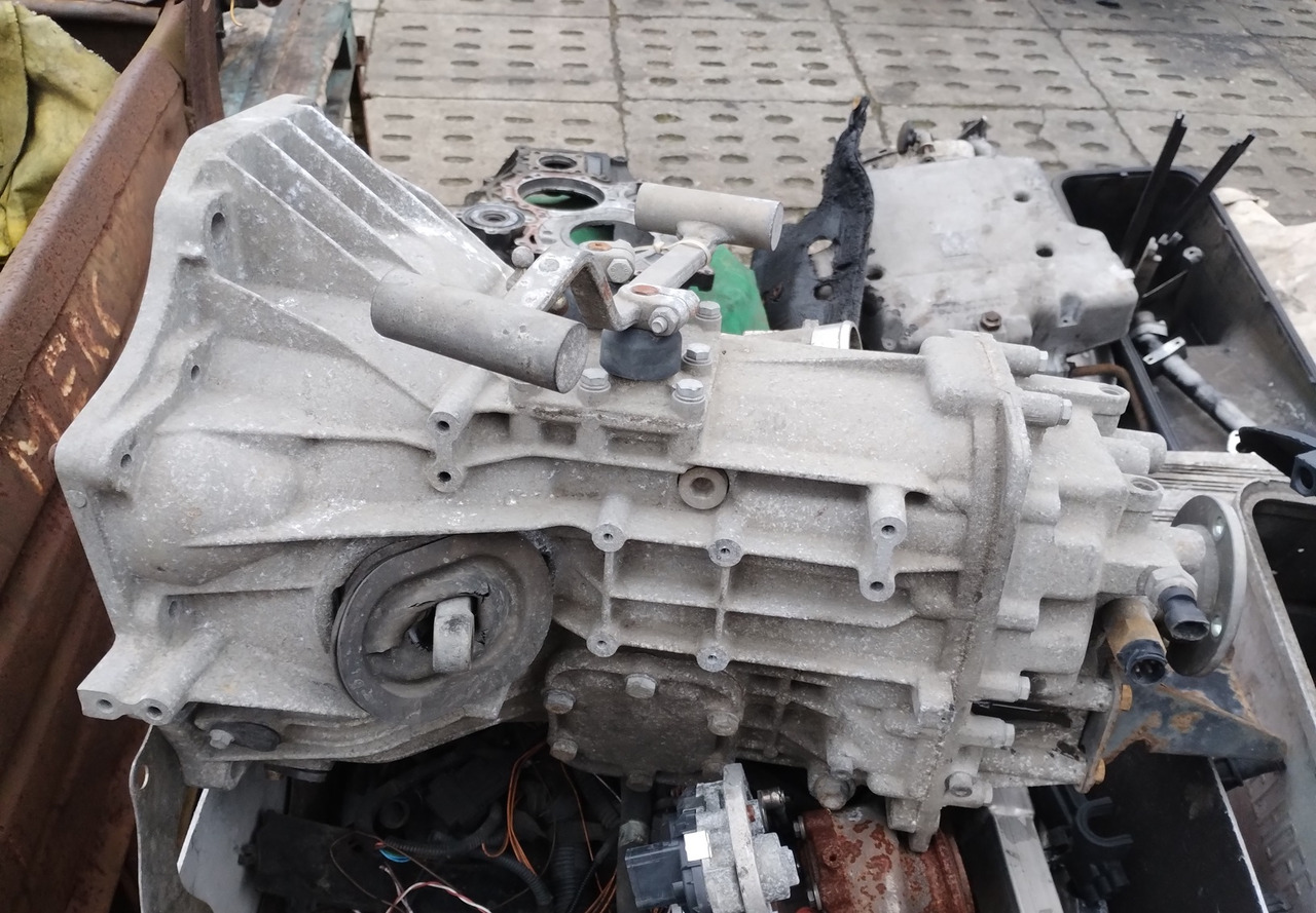 SKRZYNIA BIEGÓW IVECO DAILY 06-11 5S-300 8872447 - Caixa de câmbio de Veículo comercial: foto 1 SKRZYNIA BIEGÓW IVECO DAILY 06-11 5S-300 8872447 - Caixa de câmbio de Veículo comercial: foto 1