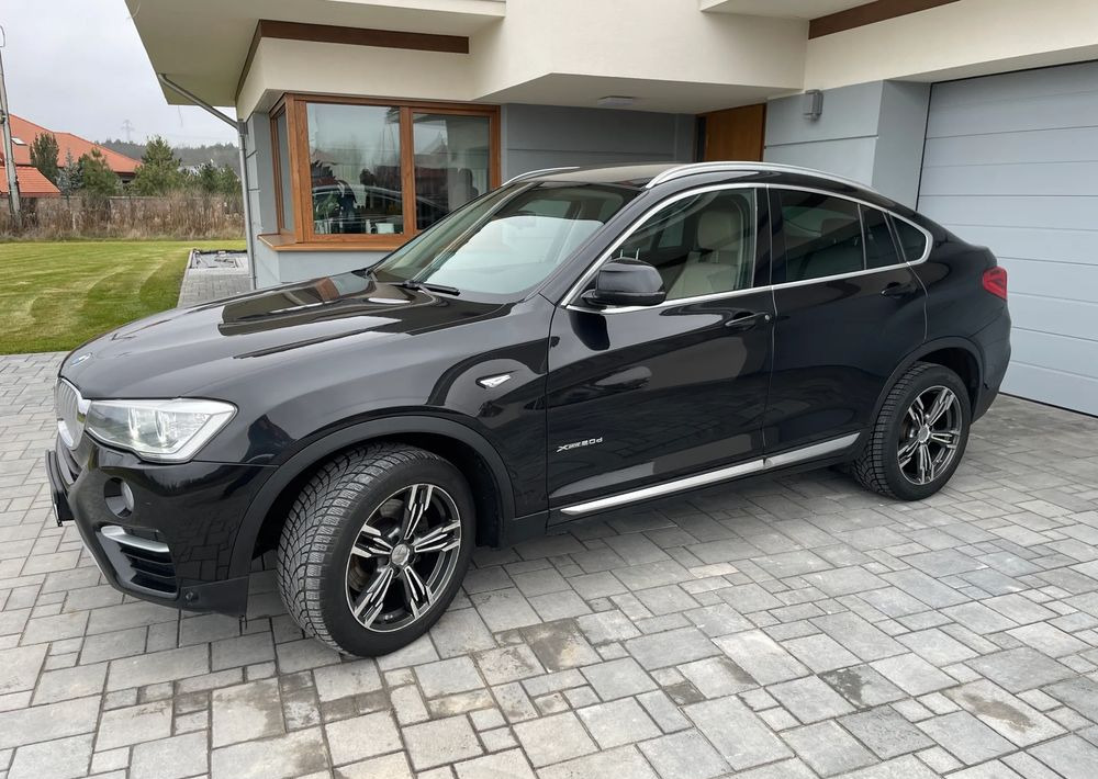BMW X4 xDrive20d - Automóvel: foto 1 BMW X4 xDrive20d - Automóvel: foto 1