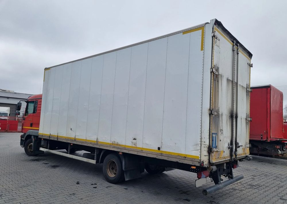 MAN TGL 12 220 - Caminhão furgão: foto 4 MAN TGL 12 220 - Caminhão furgão: foto 4