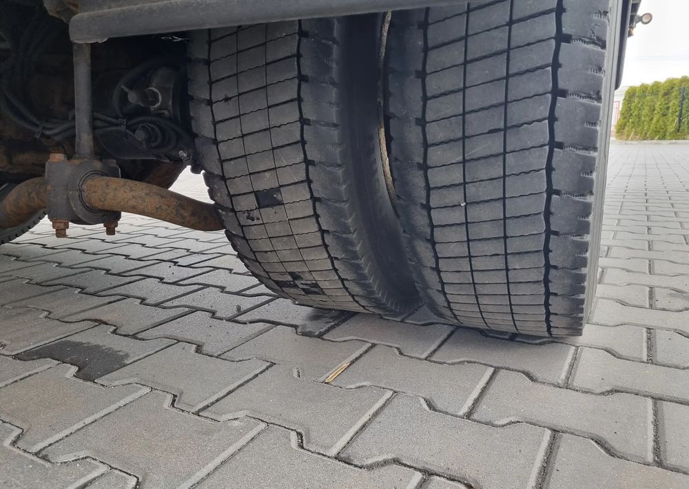 Caminhão furgão MAN TGL 12 220: foto 9