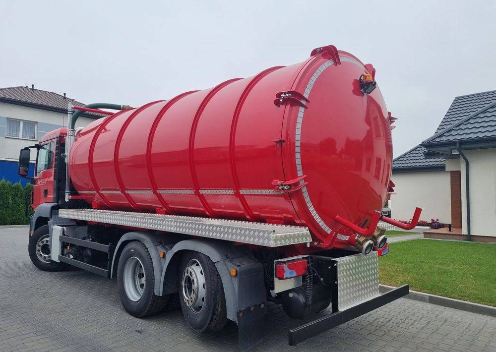 MAN TGS 26 320 - Caminhão de lixo: foto 4 MAN TGS 26 320 - Caminhão de lixo: foto 4