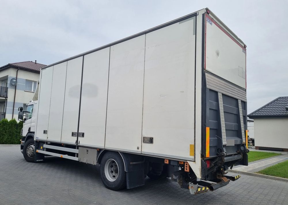 Scania P 360 - Caminhão furgão: foto 4 Scania P 360 - Caminhão furgão: foto 4