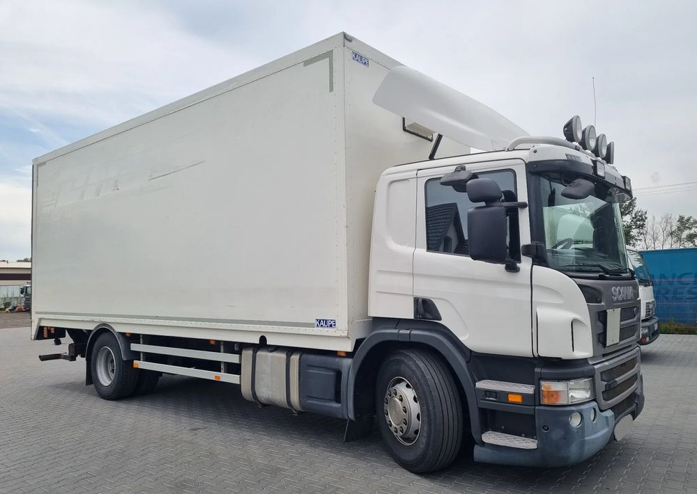 Scania P 360 - Caminhão furgão: foto 3 Scania P 360 - Caminhão furgão: foto 3