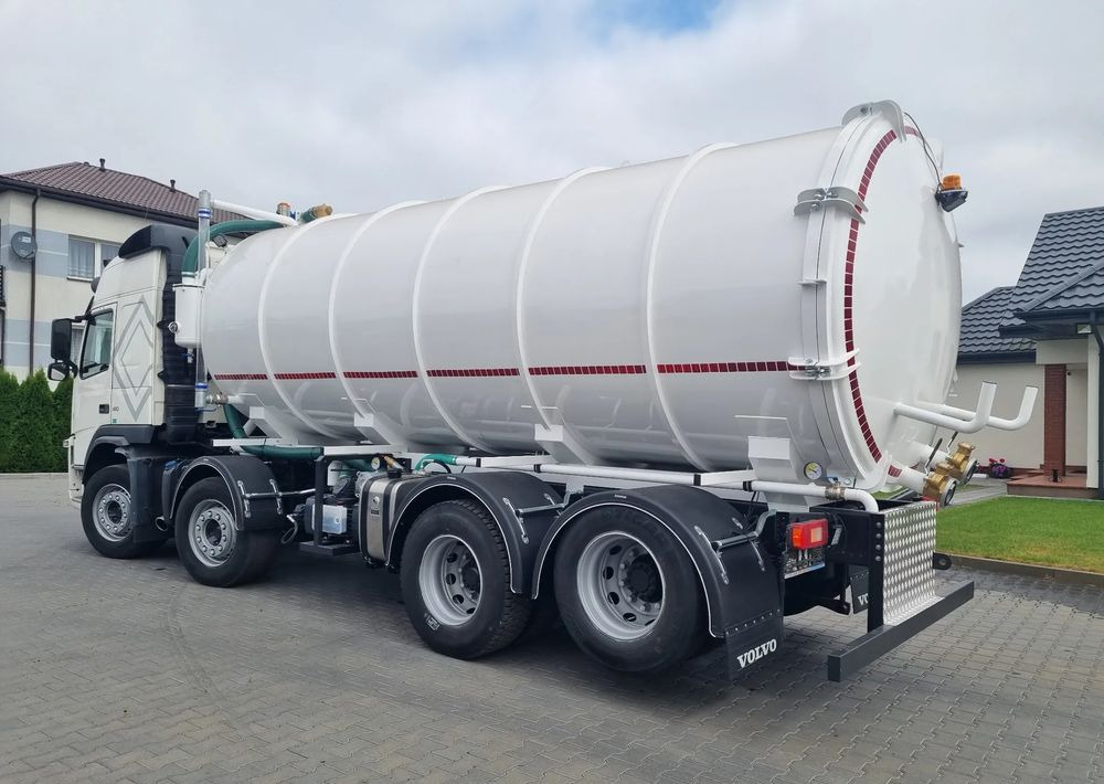 Locação de  Scania P360 Scania P360: foto 8