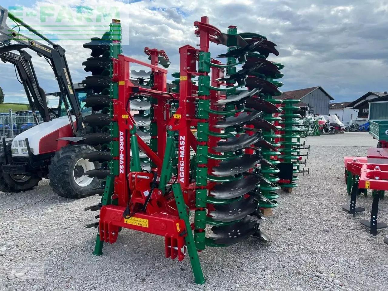 Agro-Masz btc 50 h - Maquina para lavrar a terra: foto 3 Agro-Masz btc 50 h - Maquina para lavrar a terra: foto 3