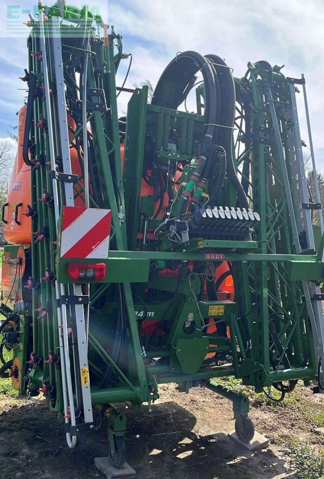 Amazone - Pulverizador de arrastar: foto 1 Amazone - Pulverizador de arrastar: foto 1
