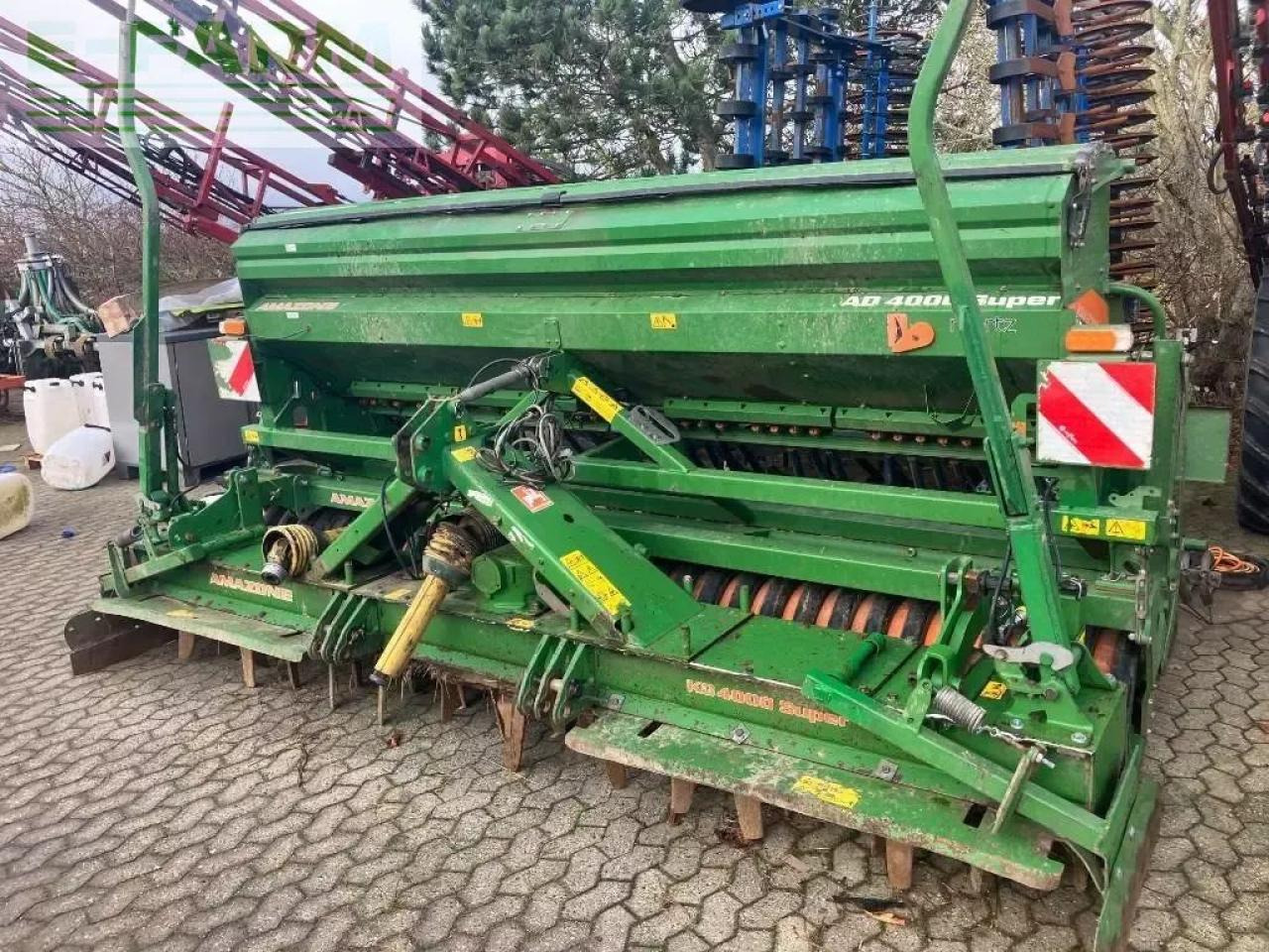 Amazone ad 4000 super - Semeadora combinada: foto 1 Amazone ad 4000 super - Semeadora combinada: foto 1