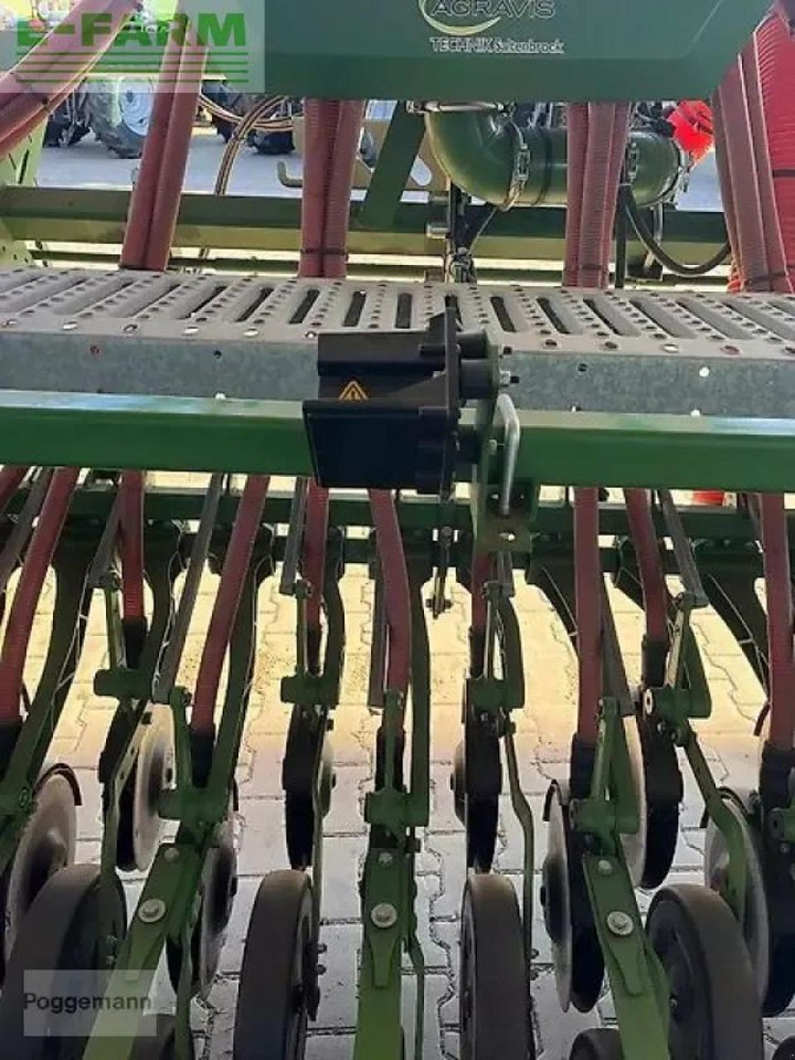 Amazone amazone avant 3002 säschine/ fronttank ftender 1600/ precea 3000-1 maisleger - Semeadora combinada: foto 4 Amazone amazone avant 3002 säschine/ fronttank ftender 1600/ precea 3000-1 maisleger - Semeadora combinada: foto 4