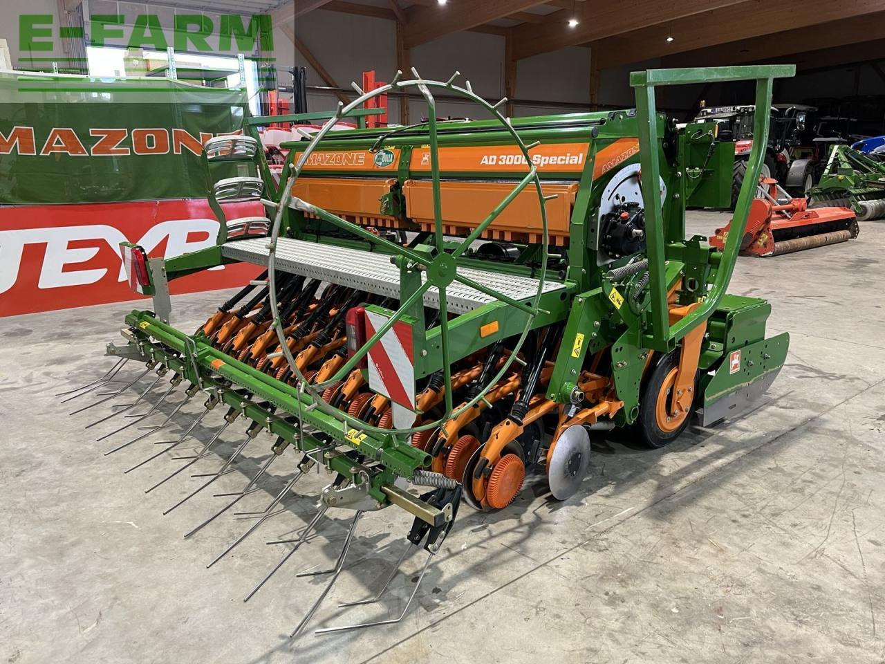 Amazone ke 3000 / ad 3000 special - Semeadora combinada: foto 3 Amazone ke 3000 / ad 3000 special - Semeadora combinada: foto 3