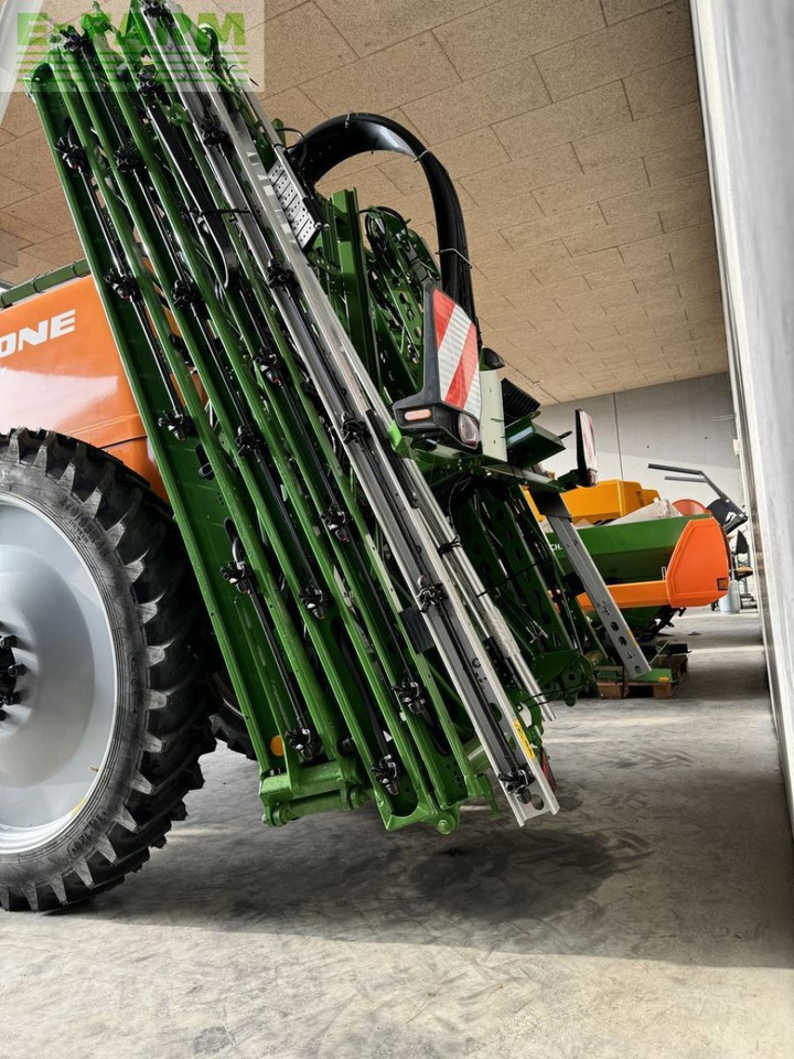 Amazone ug 3000 super - Pulverizador de arrastar: foto 3 Amazone ug 3000 super - Pulverizador de arrastar: foto 3