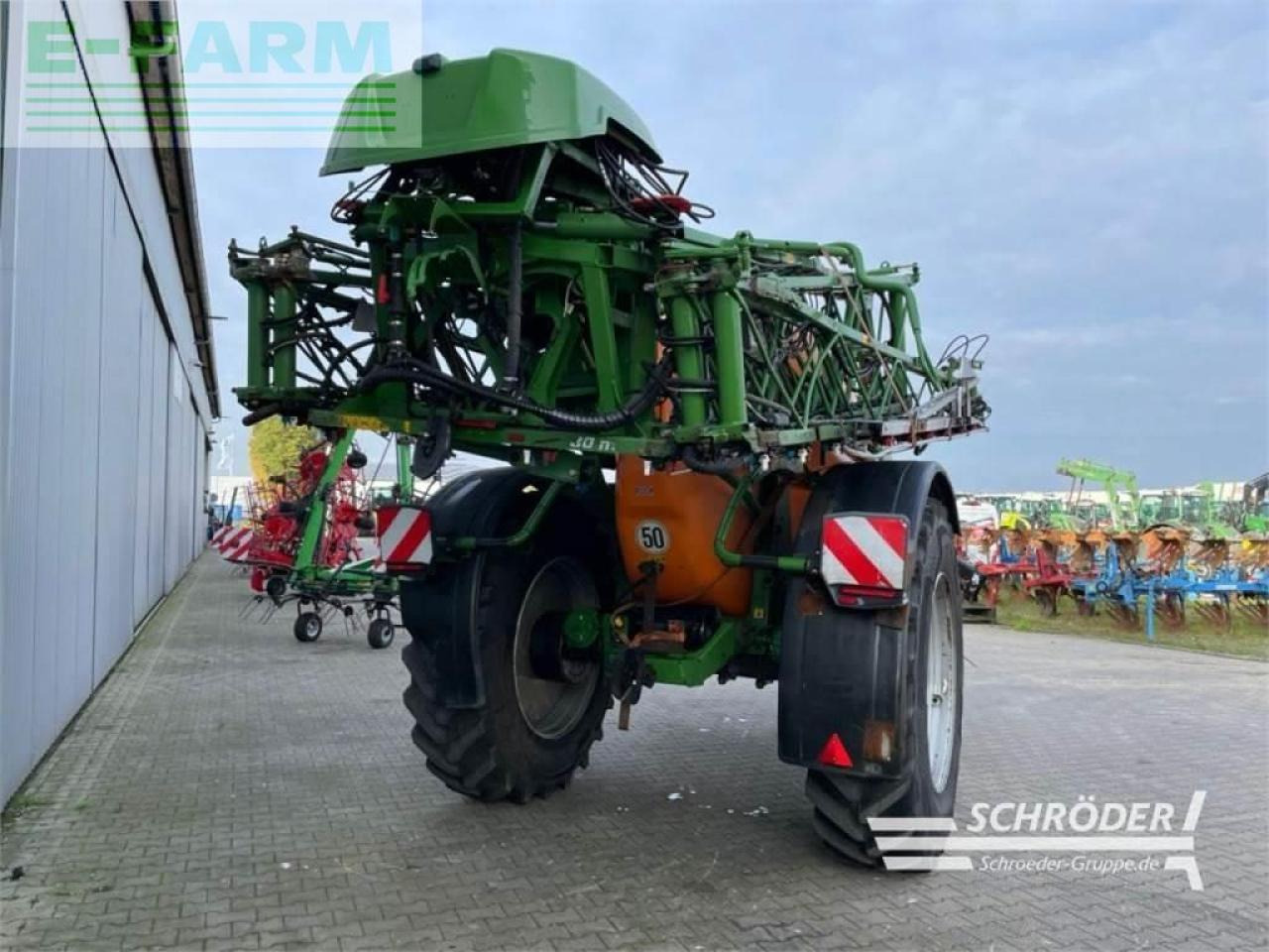 Amazone ux 5201 super - Pulverizador de arrastar: foto 3 Amazone ux 5201 super - Pulverizador de arrastar: foto 3