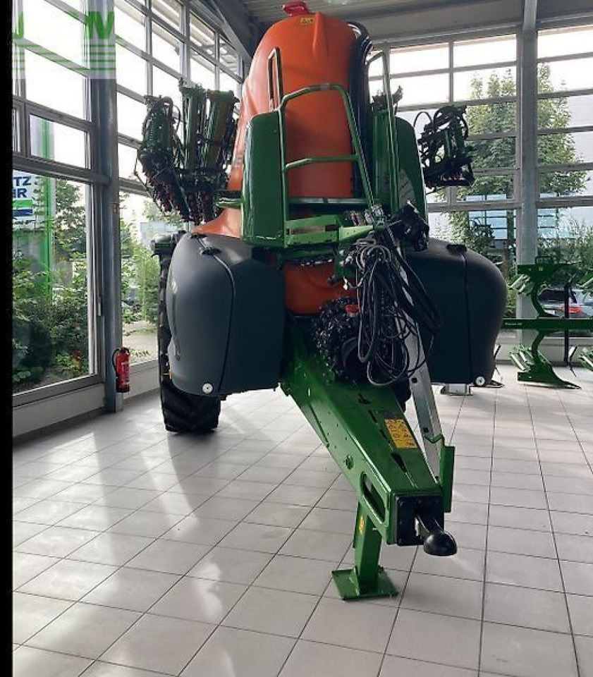 Amazone ux 6201 super - Pulverizador de arrastar: foto 4 Amazone ux 6201 super - Pulverizador de arrastar: foto 4